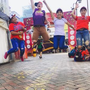 Meet your Posher, Vic ky